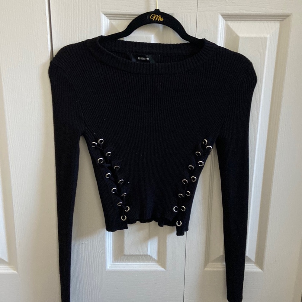 Forever 21 sweater. Size small
